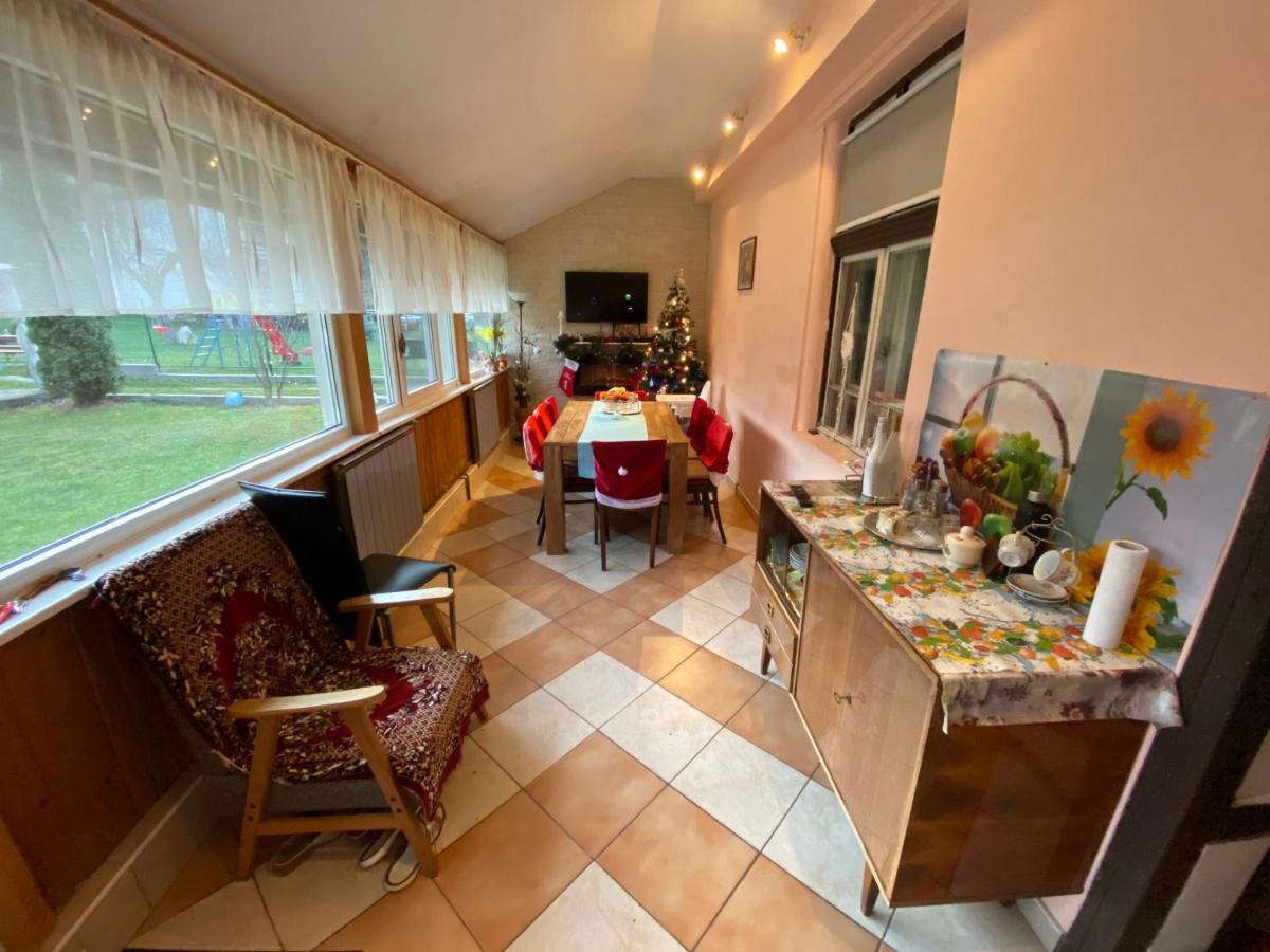 Casa Ernst Hotel Моечу де Жос Екстериор снимка